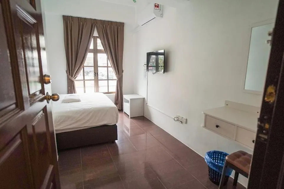 B Link Hotel Kulai 2*,  Malaysia
